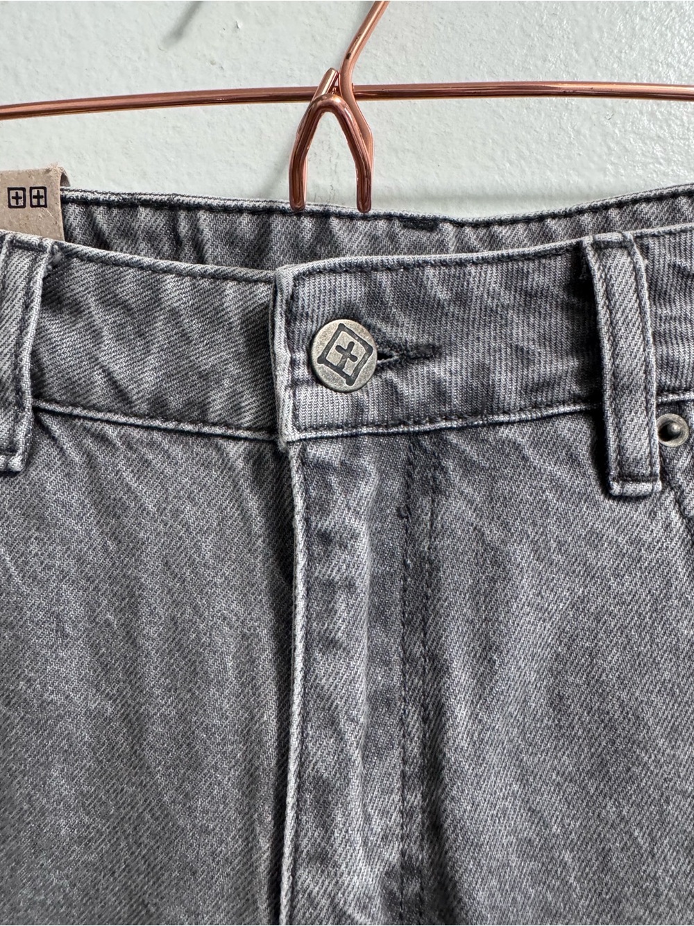 Ksubi Racer Short High Rise Slim Fit Mid Thigh Fit Smoke Grey Size 28 - Picture 6 of 16
